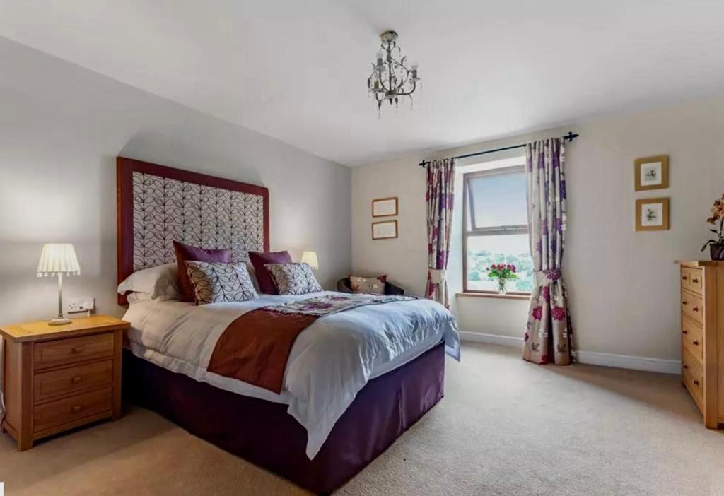 Booth House Проживание в семье Elslack